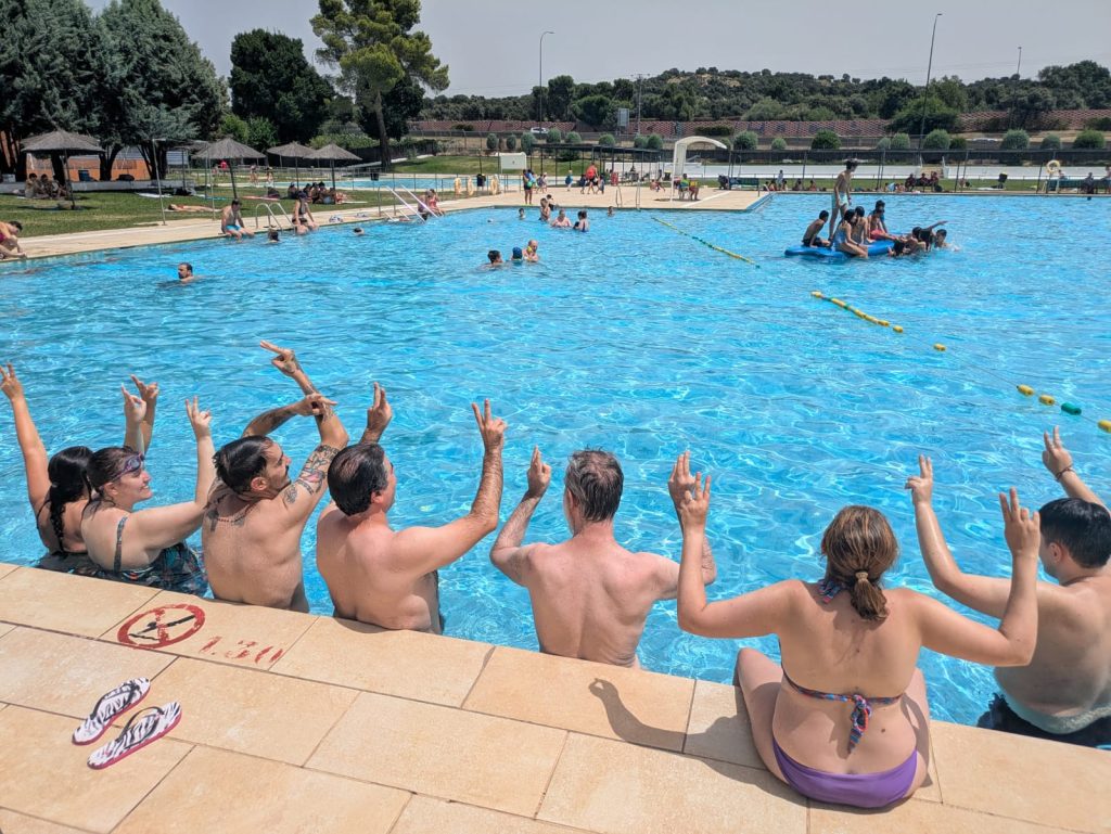 Normalidad en piscina Grupo 5 Mirasierra